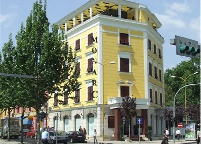 Hotel Monarc