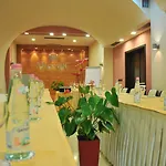 Monarc Hotel 4*