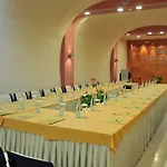 Monarc Hotel 4*
