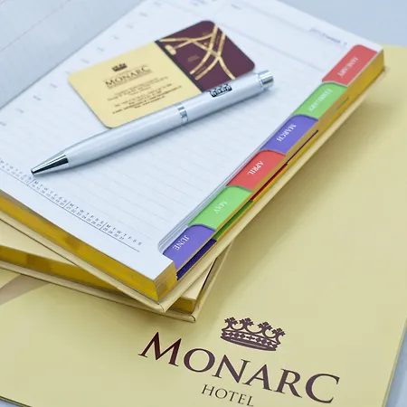 Monarc 4* Tirana