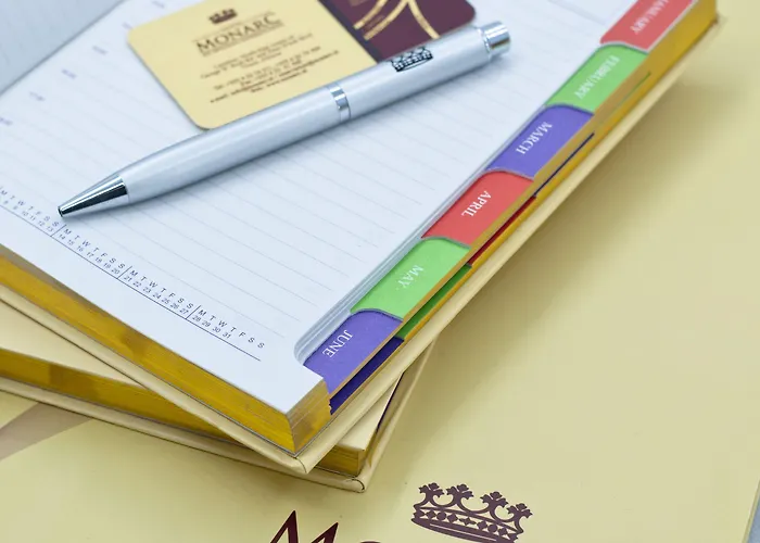 Monarc 4* ティラナ